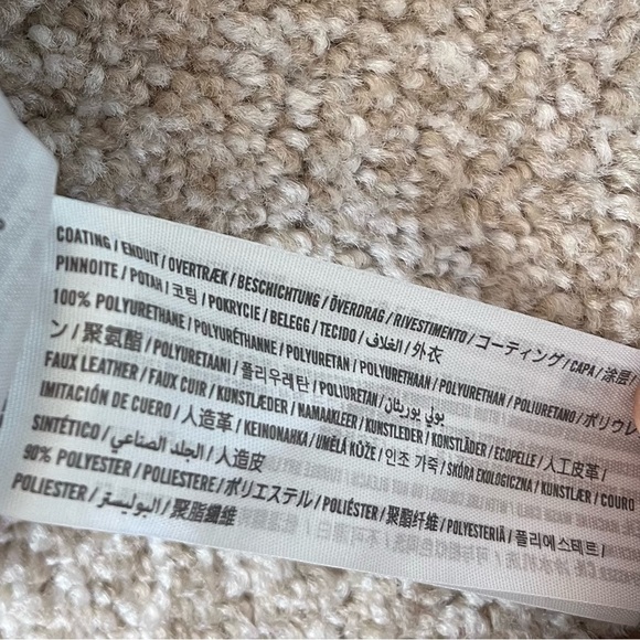 Abercrombie and Fitch Ankle Straight Ultra High Rise Vegan Leather Pants Size 27 - Picture 15 of 15